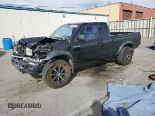 2000 Nissan Frontier XE with VIN 1N6ED26T5YC313494, listed as a Copart auction lot 46549935 with 271,425 mi miles and Salvage title. Bid and sale history available at DreamBid. Image 1.
