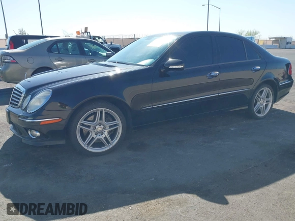 2007 Mercedes-Benz E-Class 3.5L with VIN WDBUF87X67X222236, listed as a IAAI auction lot 41991958 with 158,735 mi miles. Bid and sale history available at carsss.com. Image 2.