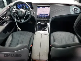 2023 Mercedes-Benz EQS 450+ z VIN 4JGDM2DB1PA007892, wystawiony jako Copart lot #57506705 z przebiegiem 29 909 mil mil oraz Tytuł czysty. Historia ofert i sprzedaży dostępna na DreamBid. Obrazek 8.