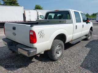 2012 Ford F-250 XL z VIN 1FT7W2B65CEB09619, wystawiony jako IAAI lot #42484807 z przebiegiem 42 149 mil mil oraz . Historia ofert i sprzedaży dostępna na DreamBid. Obrazek 4.