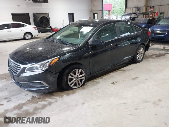 2017 Hyundai Sonata SE with VIN 5NPE24AF9HH575092, listed as a IAAI auction lot 41984989 with 141,796 mi miles. Bid and sale history available at carsss.com. Image 2.