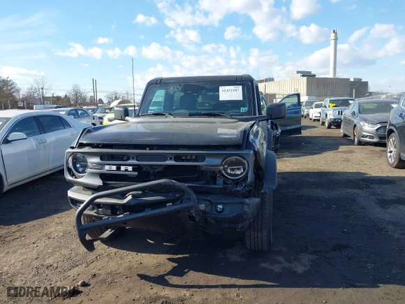 2024 Ford Bronco Big Bend with VIN 1FMDE7AH2RLA80523, listed as a IAAI auction lot 41452287 with 3,490 mi miles. Bid and sale history available at carsss.com. Image 12.