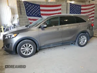 2017 Kia Sorento LX with VIN 5XYPGDA33HG293392, listed as a Copart auction lot 62642604 with 73,242 mi miles and Salvage Title. Bid and sale history available at carsss.com. Image 1.