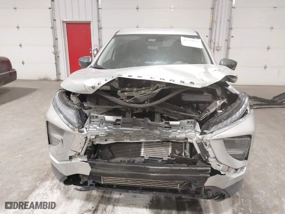 2022 Mitsubishi Eclipse Cross LE with VIN JA4ATVAA1NZ002479, listed as a IAAI auction lot 41359871 with 22,701 mi miles. Bid and sale history available at carsss.com. Image 6.