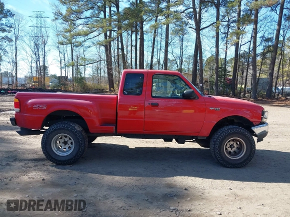 1998 Ford Ranger XL with VIN 1FTZR15U1WTA32493, listed as a IAAI auction lot 41412065 with 201,749 mi miles. Bid and sale history available at carsss.com. Image 13.