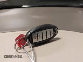 2015 Nissan Pathfinder SV z VIN 5N1AR2MM9FC632565, wystawiony jako IAAI lot #42250526 z przebiegiem 132 996 mil mil oraz . Historia ofert i sprzedaży dostępna na DreamBid. Obrazek 11.