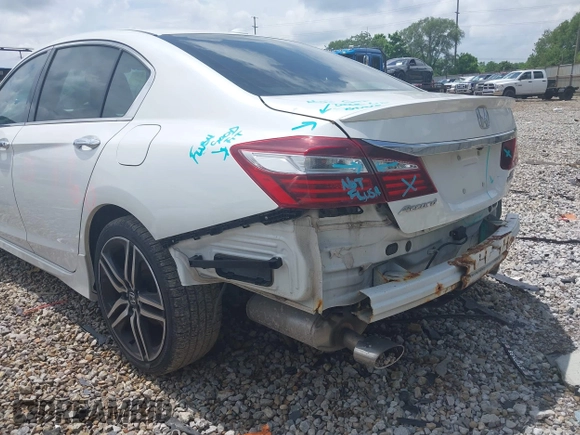 2017 Honda Accord Touring with VIN 1HGCR3F98HA003410, listed as a IAAI auction lot 42534659 with 211,470 mi miles and . Bid and sale history available at DreamBid. Image 6.