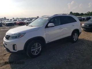 2015 Kia Sorento LX with VIN 5XYKTCA62FG616290, listed as a Copart auction lot 66168605 with 142,611 mi miles and Clean title. Bid and sale history available at DreamBid. Image 1.