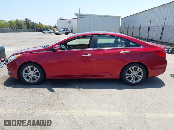 2012 Hyundai Sonata Limited z VIN 5NPEC4AC6CH366582, wystawiony jako IAAI lot #42172328 z przebiegiem 138 290 mil mil oraz . Historia ofert i sprzedaży dostępna na DreamBid. Obrazek 14.