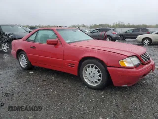 1998 Mercedes-Benz SL-Class with VIN WDBFA67F1WF160719, listed as a Copart auction lot 52823645 with 101,697 mi miles and Clean Title. Bid and sale history available at carsss.com. Image 4.