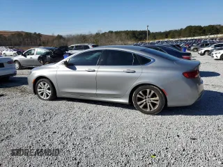 2015 Chrysler 200 Limited with VIN 1C3CCCAB0FN702390, listed as a Copart auction lot 43074815 with 280,599 mi miles and Clean Title. Bid and sale history available at carsss.com. Image 2.