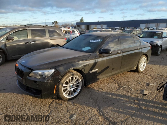 2015 BMW 7 Series 740Li xDrive with VIN WBAYF4C55FGS99336, listed as a Copart auction lot 87646015 with 100,660 mi miles and Clean Title. Bid and sale history available at carsss.com. Image 1.