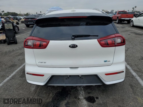 2017 Kia Niro EX with VIN KNDCC3LC9H5055556, listed as a Copart auction lot 89217215 with 115,597 mi miles and Salvage Title. Bid and sale history available at carsss.com. Image 6.