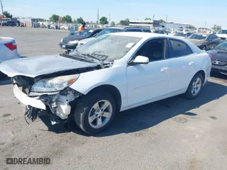 2015 Chevrolet Malibu LT with VIN 1G11C5SL5FF350044, listed as a IAAI auction lot 40090552 with 1 mi miles. Bid and sale history available at carsss.com. Image 2.
