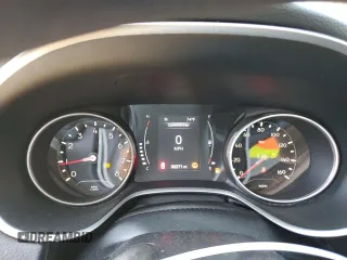 2019 Jeep Compass Sport с VIN 3C4NJCAB9KT636992, выставлен на аукционе Copart как лот 44546695 с пробегом 95 271 миль миль и Списание • Salvage title. История ставок и продаж доступна на DreamBid. Изображение 9.