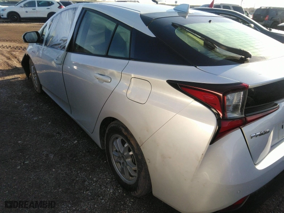 2022 Toyota Prius L Eco with VIN JTDKAMFU5N3156063, listed as a IAAI auction lot 41214358 with 208,666 mi miles. Bid and sale history available at carsss.com. Image 3.