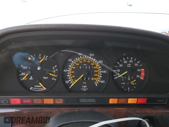 1986 Mercedes-Benz 560 with VIN WDBCA39DXGA239219, listed as a Copart auction lot 82033964 with 181,031 mi miles and Clean Title. Bid and sale history available at DreamBid. Image 9.