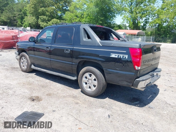 2003 Chevrolet Avalanche with VIN 3GNEC13T03G327322, listed as a IAAI auction lot 42309223 with 223,727 mi miles and . Bid and sale history available at DreamBid. Image 3.