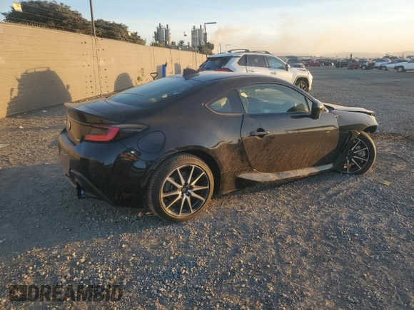 2023 Toyota GR86 with VIN JF1ZNBC12P8757685, listed as a Copart auction lot 79361734 with 25,285 mi miles and Salvage Title. Bid and sale history available at carsss.com. Image 3.