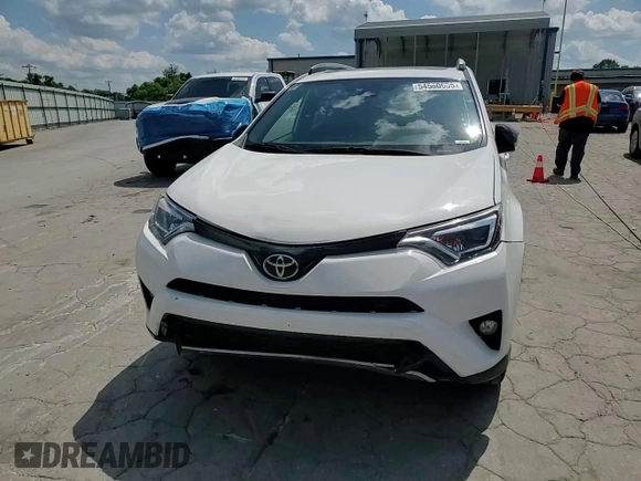 2018 Toyota RAV4 SE z VIN JTMNFREV0JJ167595, wystawiony jako Copart lot #54560605 z przebiegiem 93 056 mil mil oraz Szkoda całkowita • Salvage title. Historia ofert i sprzedaży dostępna na DreamBid. Obrazek 14.