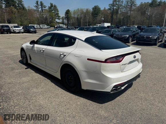 2018 Kia Stinger with VIN KNAE15LA7J6031245, listed as a Copart auction lot 55879285 with 144,020 mi miles and Clean Title. Bid and sale history available at carsss.com. Image 3.