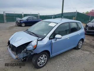 2008 Honda Fit with VIN JHMGD38468S060570, listed as a IAAI auction lot 42016018 with 133,574 mi miles. Bid and sale history available at carsss.com. Image 19.