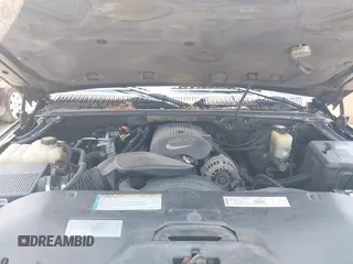 2001 Chevrolet Suburban LS with VIN 3GNFK16T31G142634, listed as a IAAI auction lot 42575492 with 236,583 mi miles and . Bid and sale history available at DreamBid. Image 10.