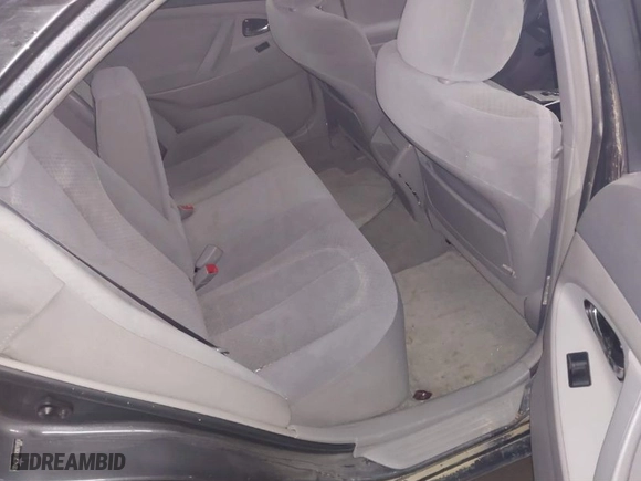 2008 Toyota Camry LE with VIN 4T1BE46K98U781658, listed as a IAAI auction lot 41733562 with 139,741 mi miles. Bid and sale history available at carsss.com. Image 8.