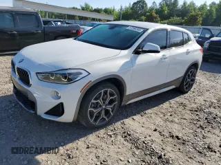 2018 BMW X2 xDrive28i z VIN WBXYJ5C33JEF77280, wystawiony jako Copart lot #57299765 z przebiegiem 71 115 mil mil oraz Szkoda całkowita • Salvage title. Historia ofert i sprzedaży dostępna na DreamBid. Obrazek 1.