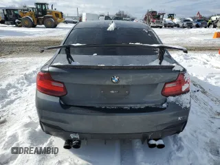 2014 BMW 2 Series M235i z VIN WBA1J7C59EVW84233, wystawiony jako Copart lot #89345115 z przebiegiem 175 655 mil mil oraz Czysty tytuł • Clean title. Historia ofert i sprzedaży dostępna na DreamBid. Obrazek 6.