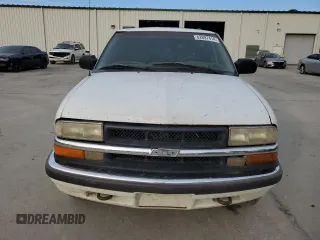 1999 Chevrolet Blazer LT с VIN 1GNDT13W1X2163194, выставлен на аукционе Copart как лот 82897414 с пробегом Не указан миль и Списание • Salvage title. История ставок и продаж доступна на DreamBid. Изображение 5.