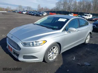 2016 Ford Fusion SE with VIN 1FA6P0H76G5132058, listed as a IAAI auction lot 42033056 with 220,841 mi miles. Bid and sale history available at carsss.com. Image 2.