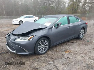 2020 Lexus ES with VIN 58ADZ1B10LU056394, listed as a IAAI auction lot 41172277 with 104,688 mi miles. Bid and sale history available at carsss.com. Image 17.