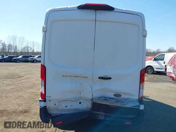 2019 Ford Transit z VIN 1FTYR1CM6KKB81786, wystawiony jako IAAI lot #41638685 z przebiegiem 87 476 mil mil oraz . Historia ofert i sprzedaży dostępna na DreamBid. Obrazek 16.