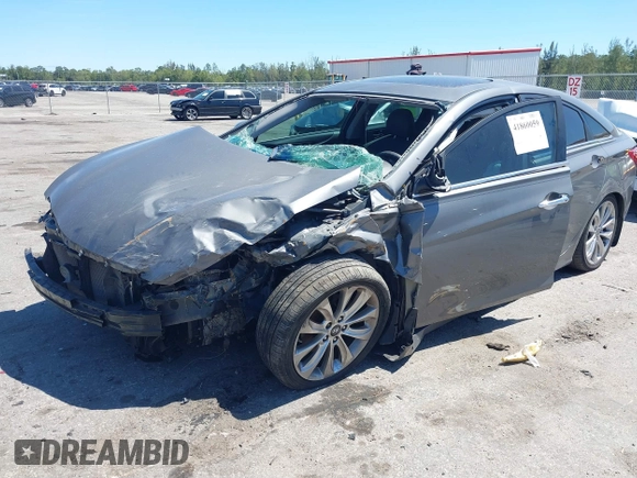 2013 Hyundai Sonata Limited with VIN 5NPEC4AC6DH684767, listed as a IAAI auction lot 41860059 with 76,233 mi miles and . Bid and sale history available at DreamBid. Image 2.