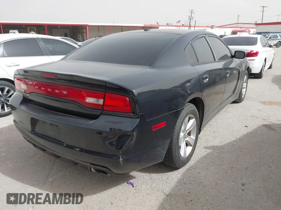 2013 Dodge Charger SE z VIN 2C3CDXBG8DH613669, wystawiony jako IAAI lot #41810048 z przebiegiem 194 428 mil mil oraz . Historia ofert i sprzedaży dostępna na DreamBid. Obrazek 4.