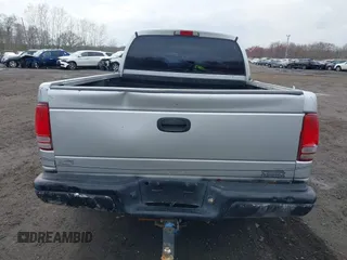 2003 Dodge Dakota Sport with VIN 1D7HG38X13S267227, listed as a IAAI auction lot 41952281 with 119,641 mi miles and . Bid and sale history available at carsss.com. Image 16.