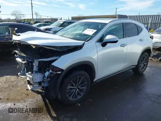 2022 Lexus NX with VIN 2T2AGCEZ7NC002524, listed as a IAAI auction lot 41217365 with 43,786 mi miles. Bid and sale history available at carsss.com. Image 18.
