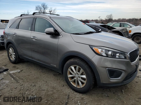 2016 Kia Sorento LX with VIN 5XYPGDA55GG137497, listed as a Copart auction lot 89123245 with Not Provided miles and Non Repairable. Bid and sale history available at DreamBid. Image 4.