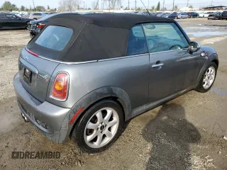 2010 MINI Convertible S with VIN WMWMS3C57ATY08895, listed as a Copart auction lot 41870075 with 101,573 mi miles and Clean title. Bid and sale history available at DreamBid. Image 3.
