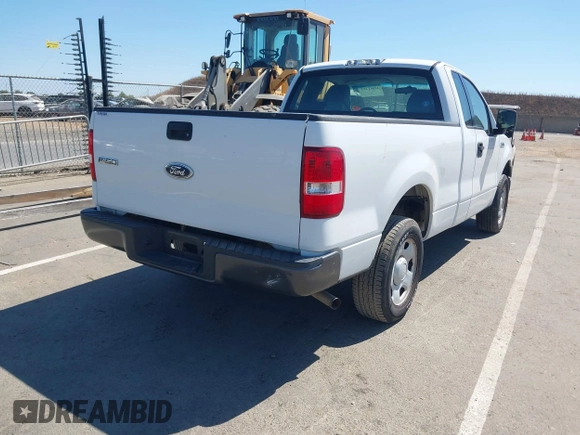 2005 Ford F-150 XL with VIN 1FTRF12295NB89896, listed as a IAAI auction lot 42641183 with 221,807 mi miles and . Bid and sale history available at DreamBid. Image 4.