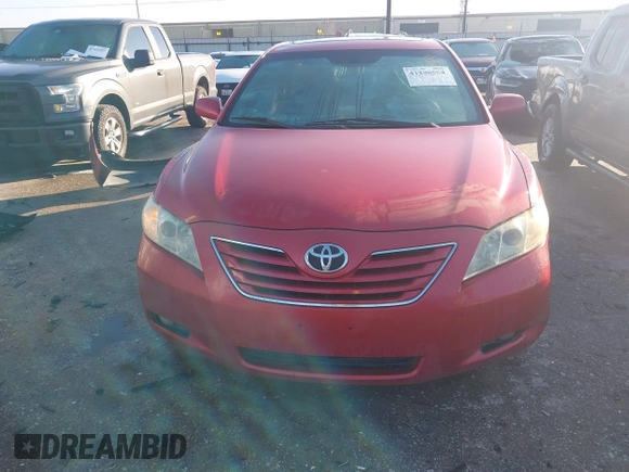 2008 Toyota Camry LE with VIN 4T1BK46K28U066181, listed as a IAAI auction lot 41190554 with 263,484 mi miles. Bid and sale history available at carsss.com. Image 13.