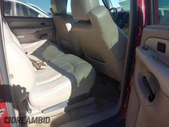 2002 Chevrolet Suburban LT with VIN 1GNEC16Z02J229078, listed as a IAAI auction lot 41737482 with 306,502 mi miles and . Bid and sale history available at DreamBid. Image 8.