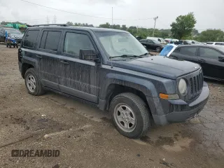 2014 Jeep Patriot Sport with VIN 1C4NJPBA0ED601488, listed as a Copart auction lot 63791785 with 204,926 mi miles and Salvage title. Bid and sale history available at DreamBid. Image 4.