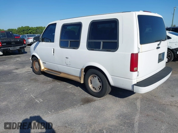 1997 Chevrolet Astro Cargo YF7 z VIN 1GBDM19W4VB171580, wystawiony jako IAAI lot #41778404 z przebiegiem 173 074 mil mil oraz . Historia ofert i sprzedaży dostępna na DreamBid. Obrazek 3.