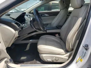2019 Lincoln MKZ Reserve II with VIN 3LN6L5F95KR614934, listed as a Copart auction lot 59098855 with 104,702 mi miles and Clean title. Bid and sale history available at DreamBid. Image 7.