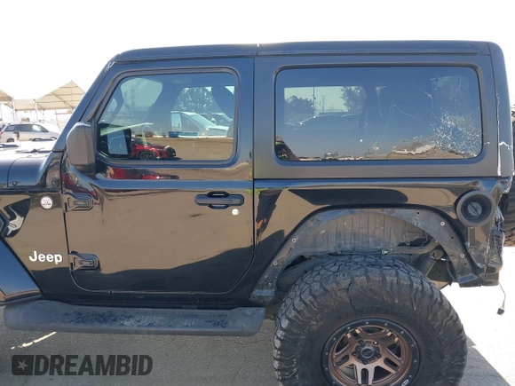 2018 Jeep Wrangler Sport with VIN 1C4GJXANXJW302523, listed as a IAAI auction lot 42527455 with 101,320 mi miles and . Bid and sale history available at DreamBid. Image 14.