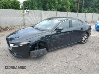 2020 Mazda 3 Premium with VIN 3MZBPBEM8LM125810, listed as a Copart auction lot 65094235 with 27,645 mi miles and Salvage title. Bid and sale history available at DreamBid. Image 1.