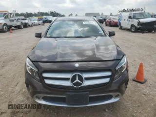 2015 Mercedes-Benz GLA 250 z VIN WDCTG4EB2FJ113312, wystawiony jako Copart lot #54522535 z przebiegiem 67 298 mil mil oraz Szkoda całkowita • Salvage title. Historia ofert i sprzedaży dostępna na DreamBid. Obrazek 5.
