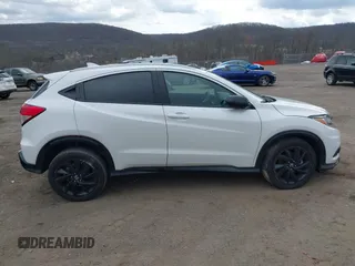2022 Honda HR-V Sport with VIN 3CZRU6H18NM776130, listed as a IAAI auction lot 41894467 with 12,731 mi miles and . Bid and sale history available at carsss.com. Image 13.